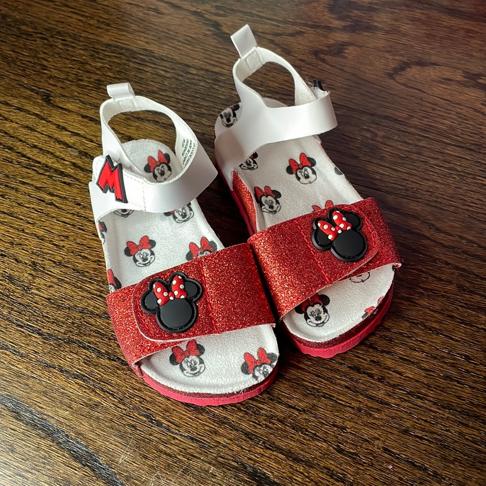 Toddler Girl's Minnie Mouse Sandals
